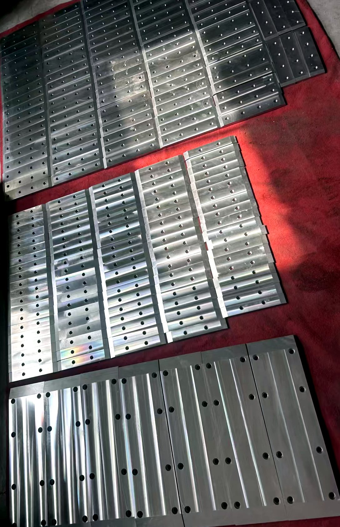 Zinc-aluminium alloy liner plates in production at Shenyang Yuheng Metal